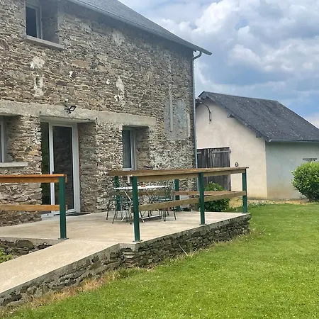 Varagnac Feriehus Saint-Cyr-Les-Champagnes