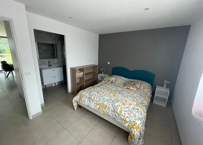 Сasa de vacaciones Varagnac